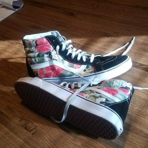 Floral size 12 Vans Sk8 Hi